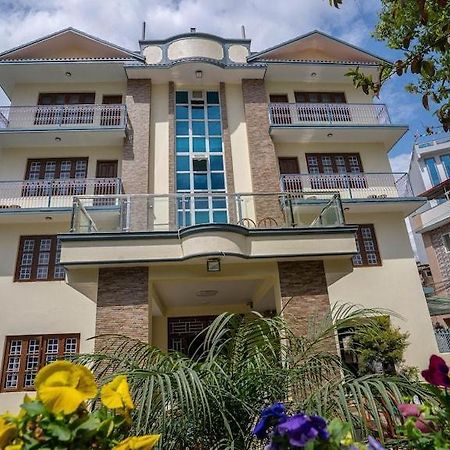 Norbu Hotel Kathmandu Exterior foto